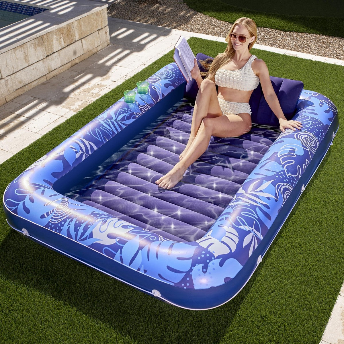 Luxury Tanning Pool Float